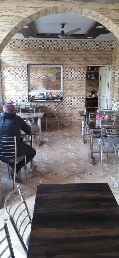 Bhandari Homestay And Restaurant Mussoorie Exterior foto